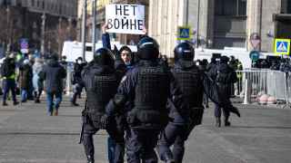 Акция против войны в Украине на Манежной площади в Москве в марте 2022 года – тогда россияне еще отваживались бунтовать